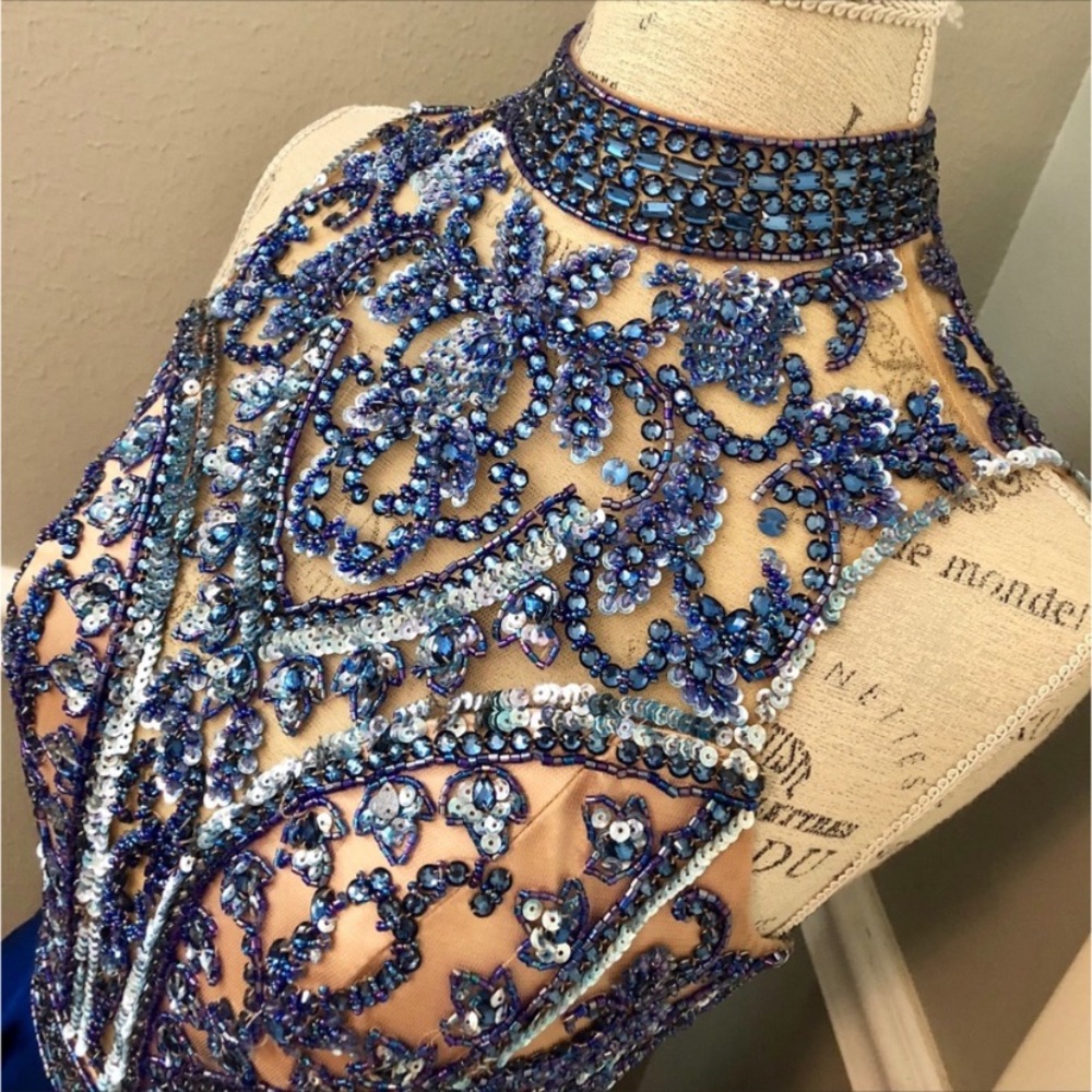Sherry hill unique dress